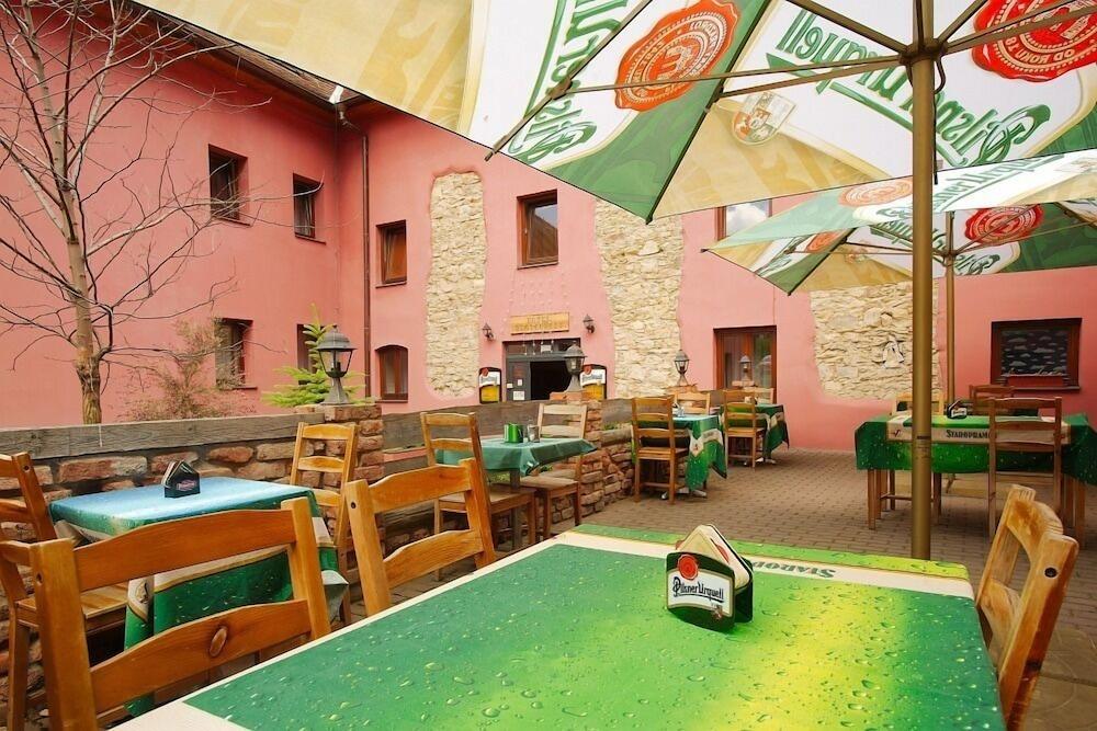 Hotel Stary Pivovar 3*